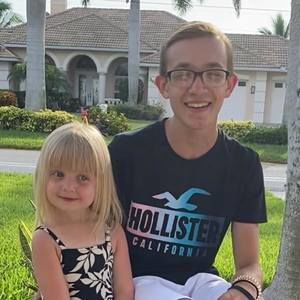 Meet your Posher, Kim